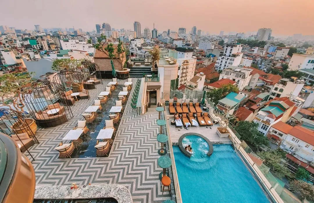 Peridot Grand Luxury Boutique Hotel-1