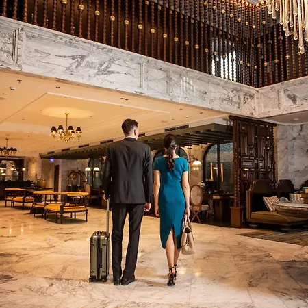 Peridot Grand Luxury Boutique Hotel-3